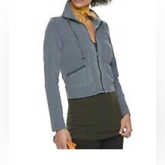 NWT Women’s Solid Gray Zip Front Jacket Size XXL - Picture 2 of 8